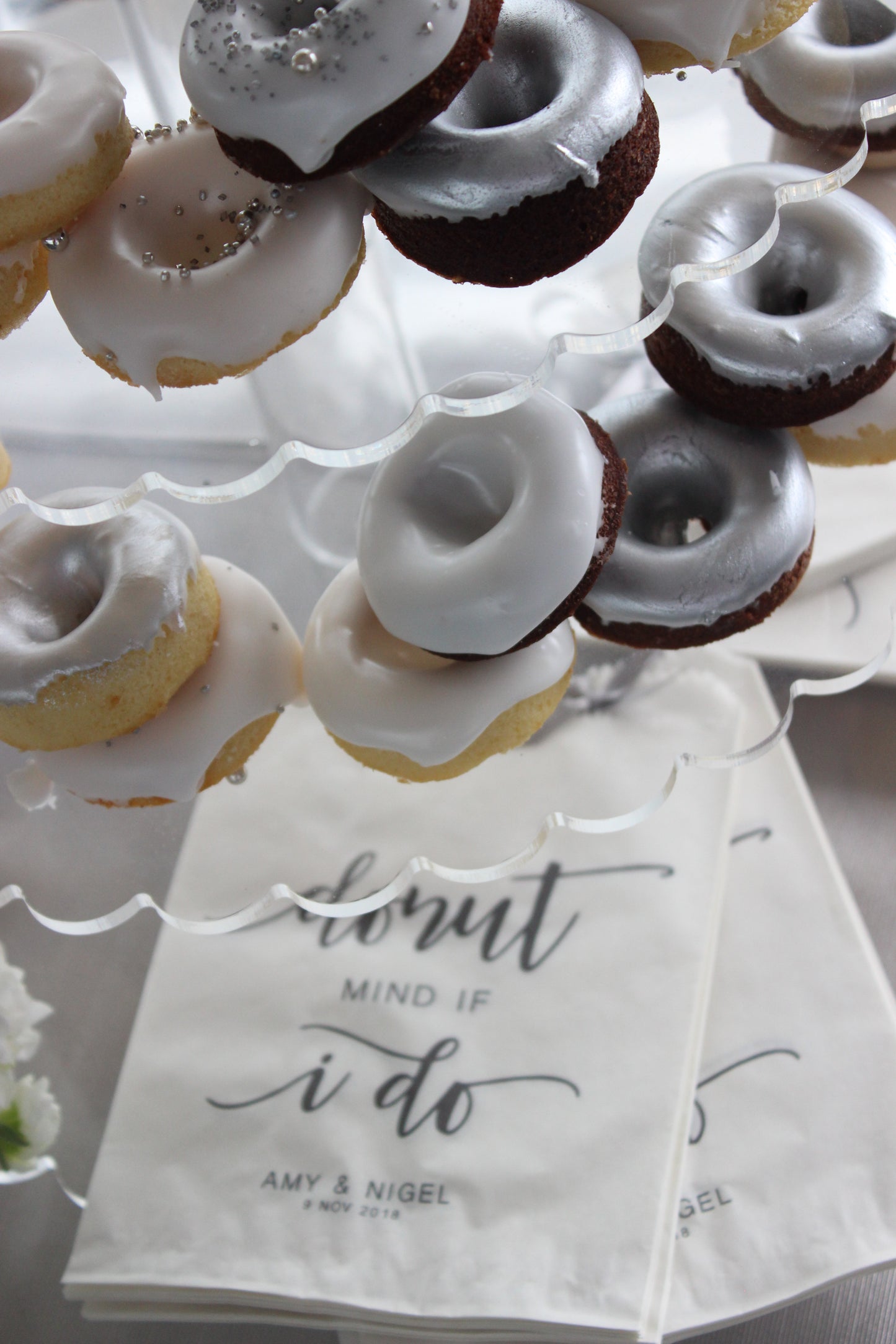 Donut Tower in Silver & White
