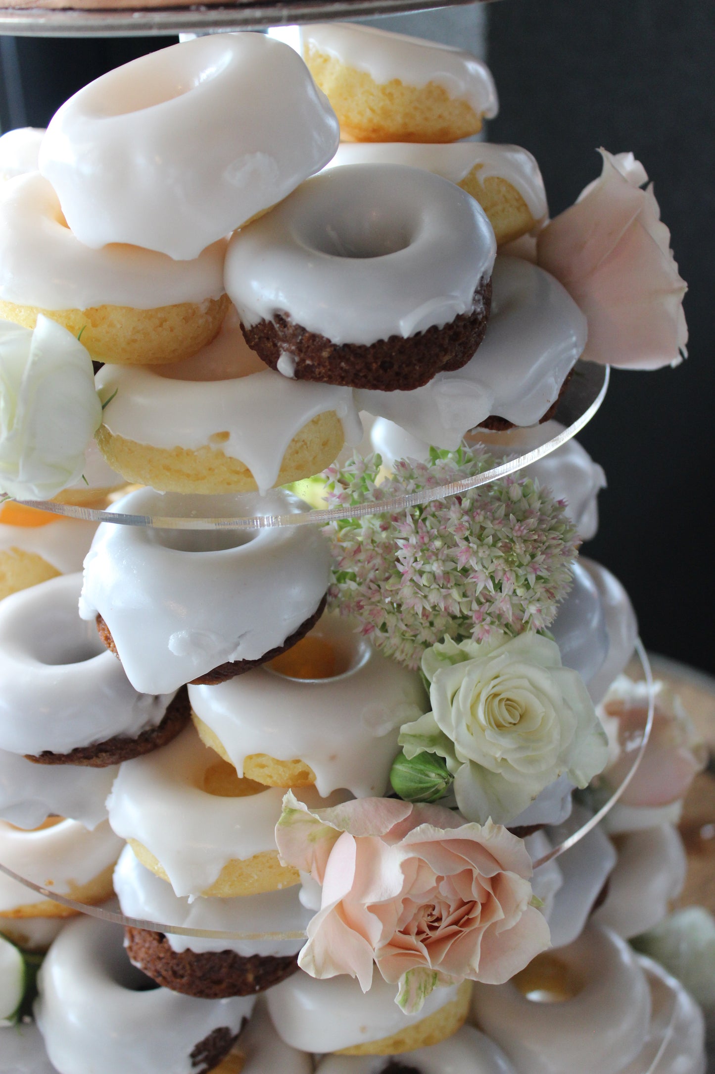 Donut Tower with Cutting Cake in Rose Gold & White